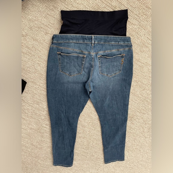 Seraphine straight cut maternity jeans, size 10 - Picture 3 of 6